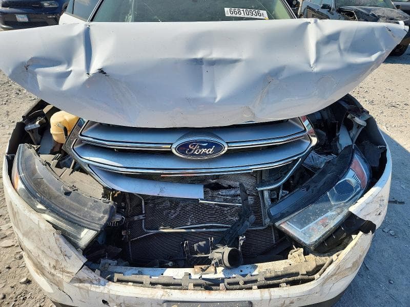 2018 FORD EDGE SE 12