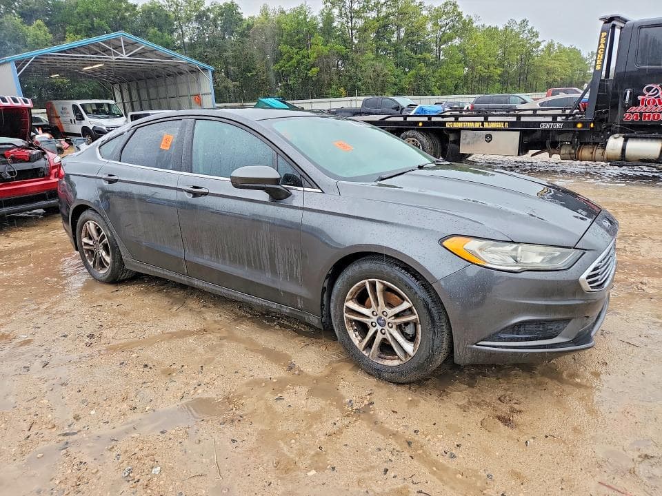 2018 FORD FUSION SE 4