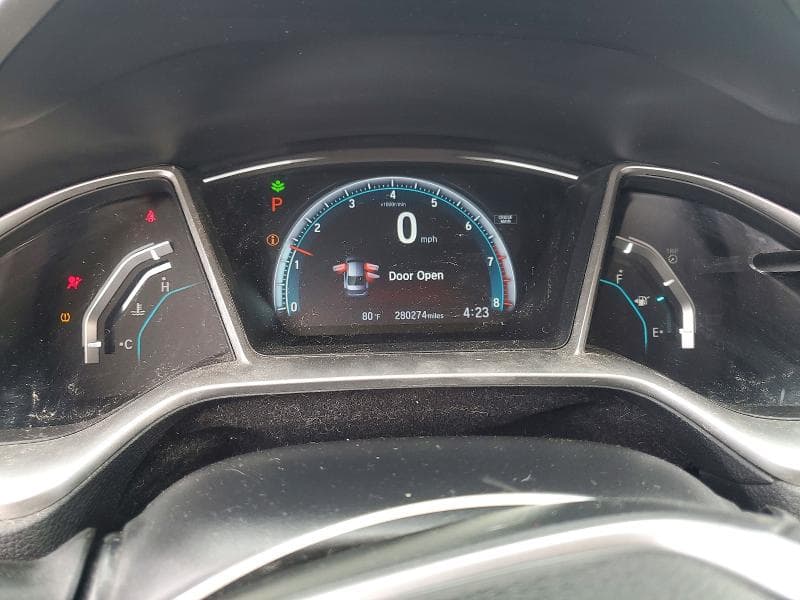 2018 HONDA CIVIC EX 9