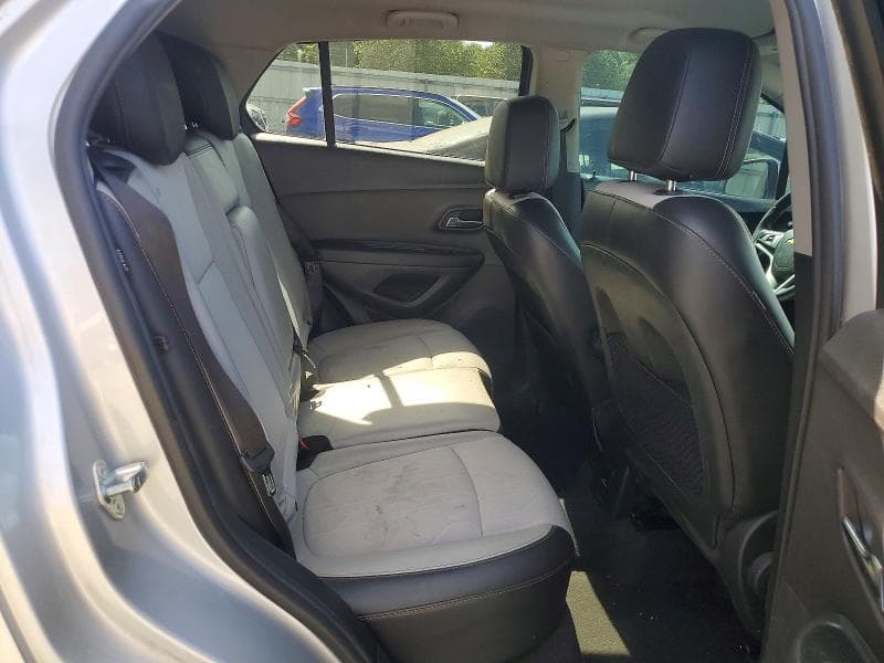 2017 CHEVROLET TRAX 1LT 10