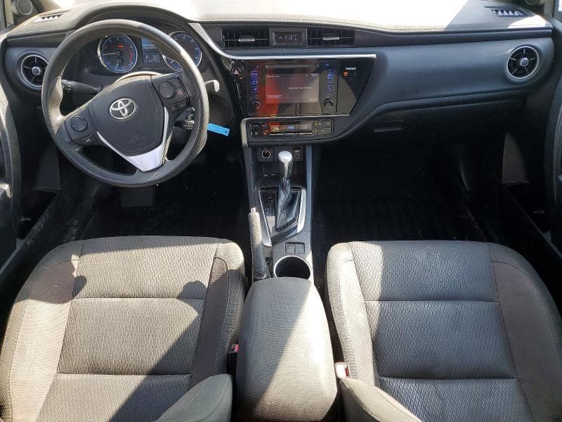 2017 TOYOTA COROLLA LE 8