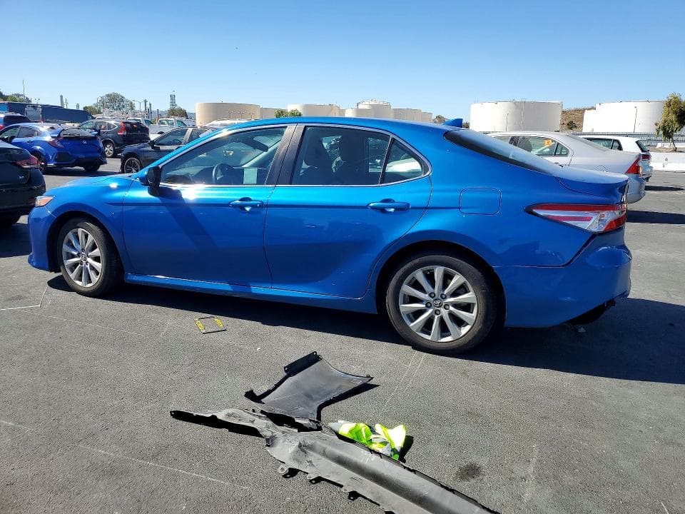 2020 TOYOTA CAMRY LE 2