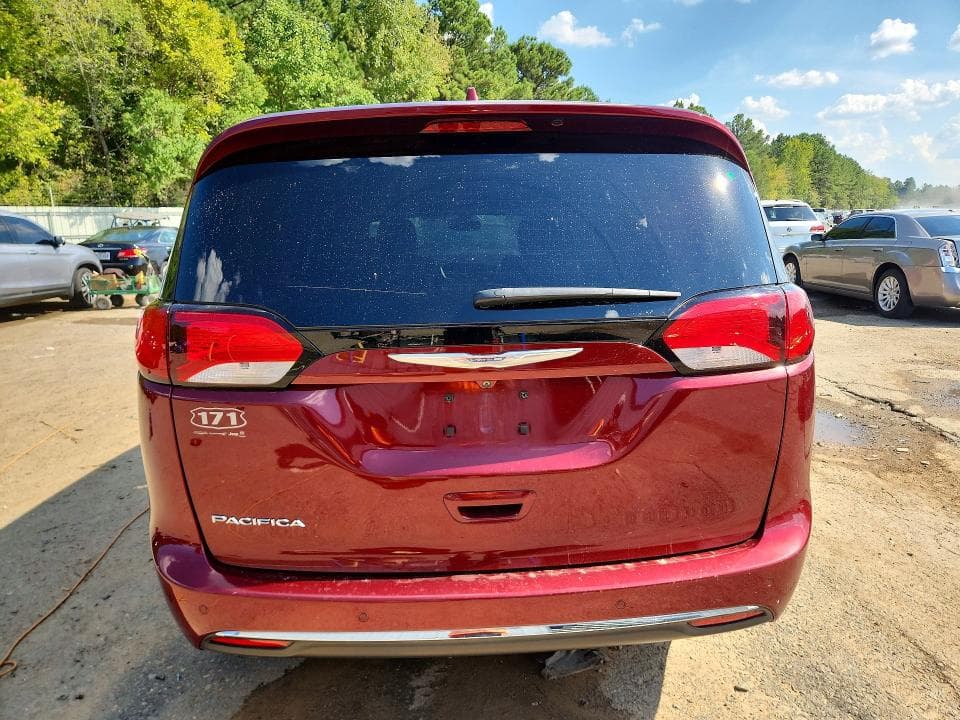 2017 CHRYSLER PACIFICA TOURING L 6