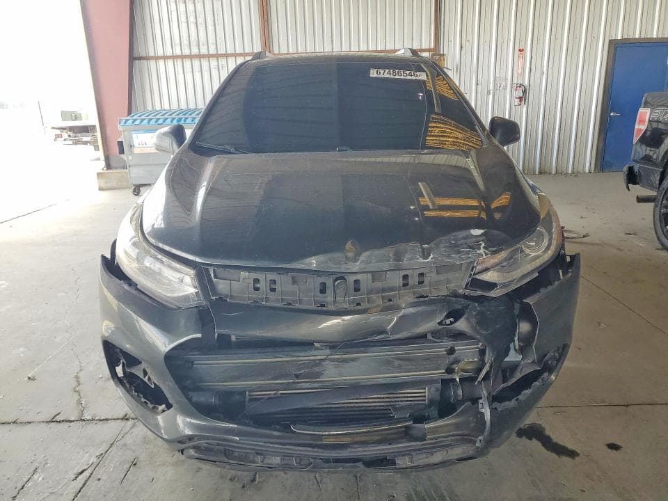 2019 CHEVROLET TRAX 1LT 5