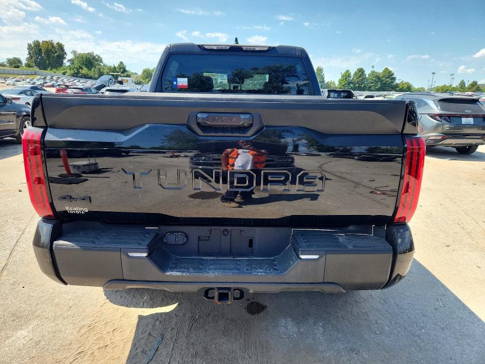 2024 TOYOTA TUNDRA SR5 6