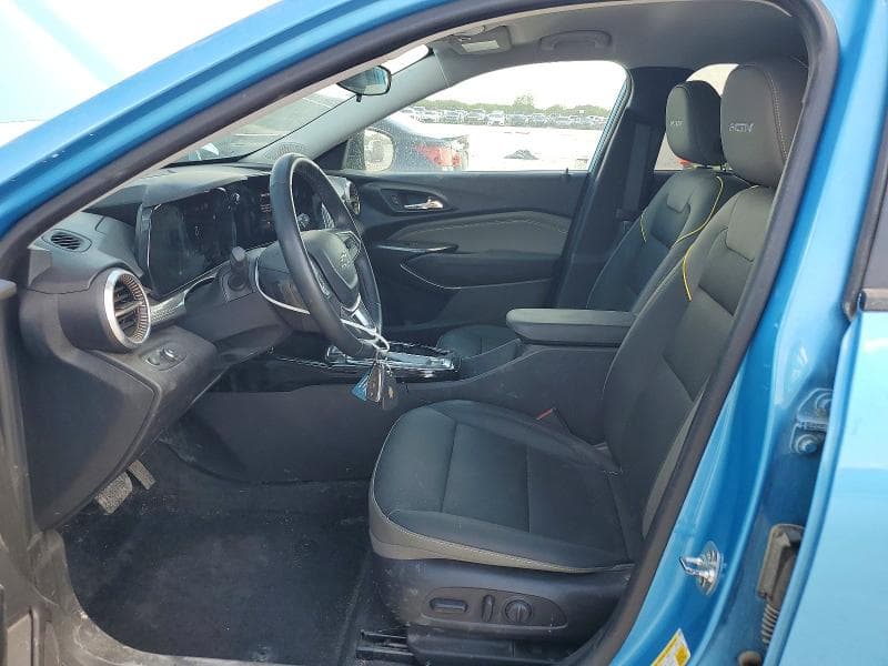 2025 CHEVROLET TRAX ACTIV 7