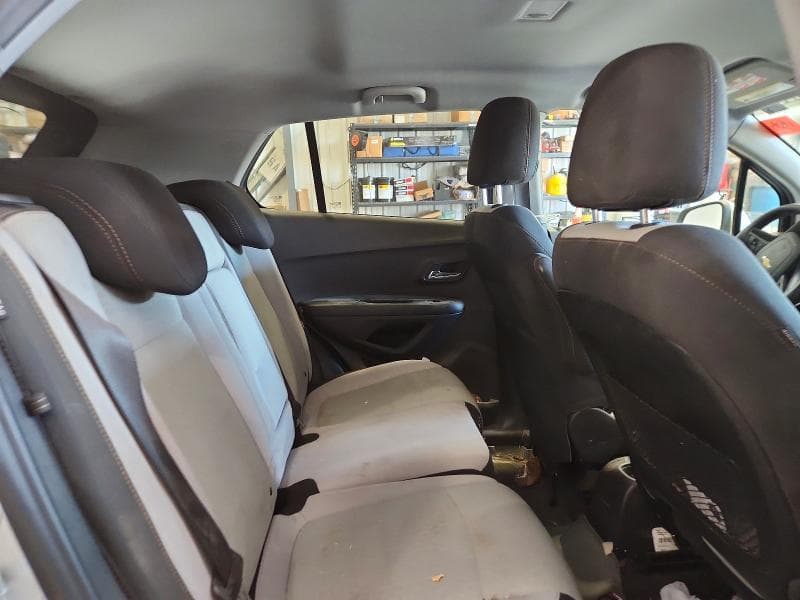 2020 CHEVROLET TRAX LS 11
