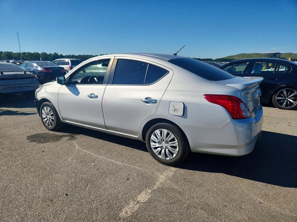 2019 NISSAN VERSA SV 2