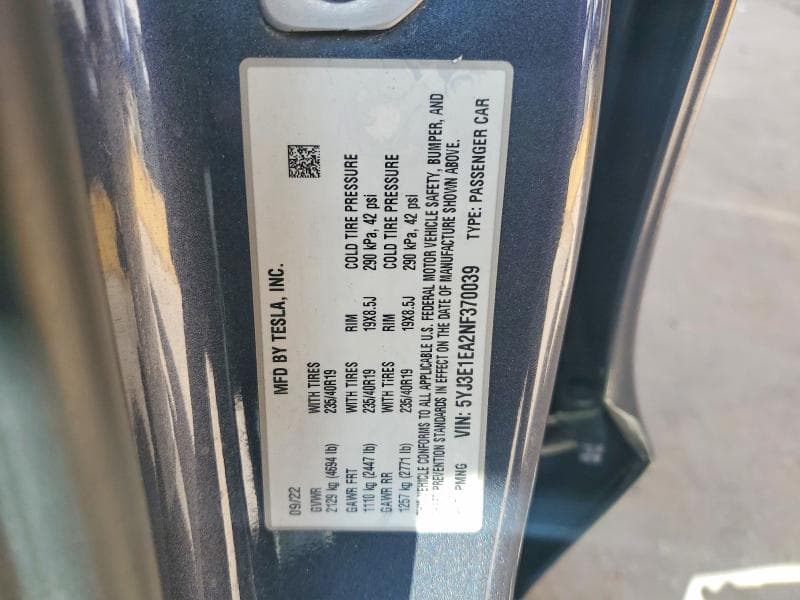 2022 TESLA MODEL 3 12