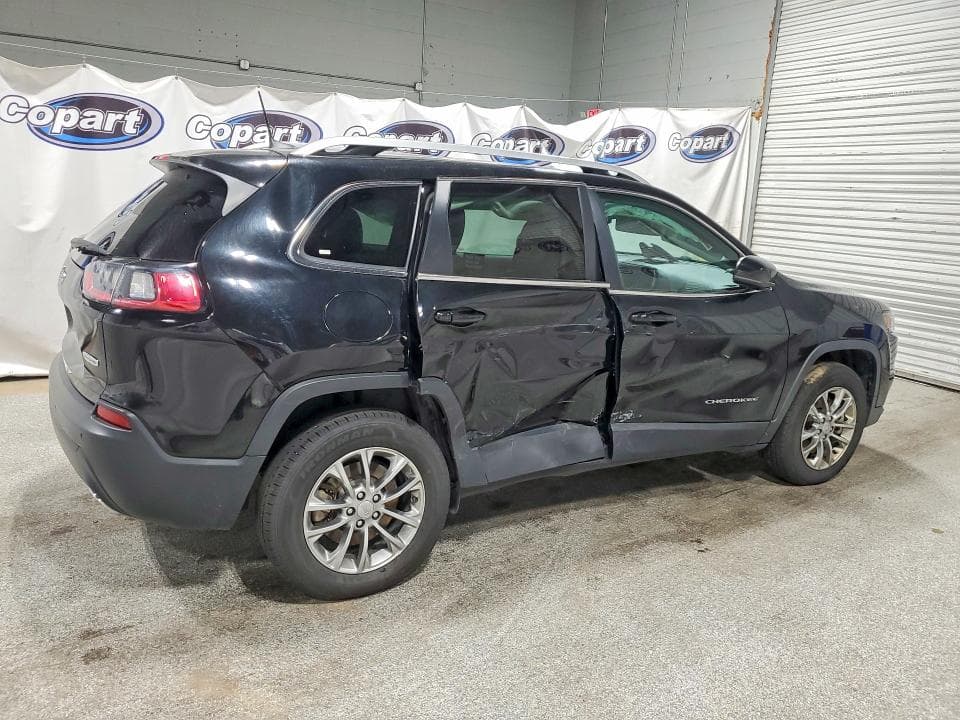 2021 JEEP CHEROKEE LATITUDE LUX 3