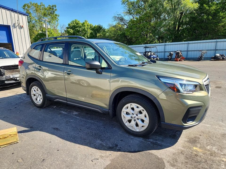 2019 SUBARU FORESTER 4