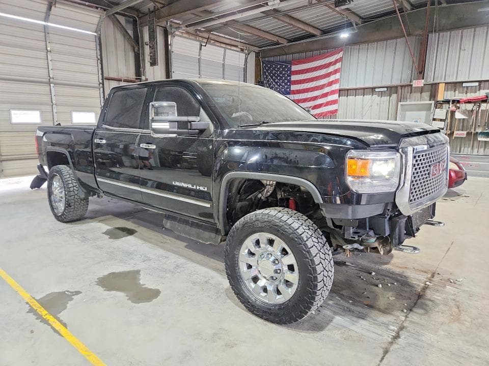 2017 GMC SIERRA K2500 DENALI 4