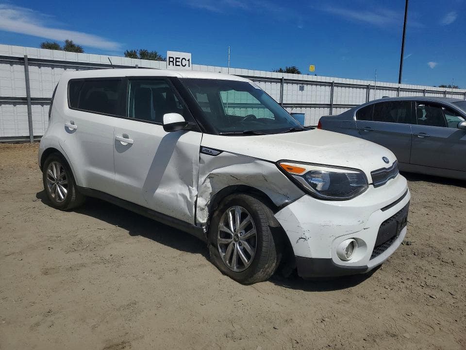 2019 KIA SOUL + 4