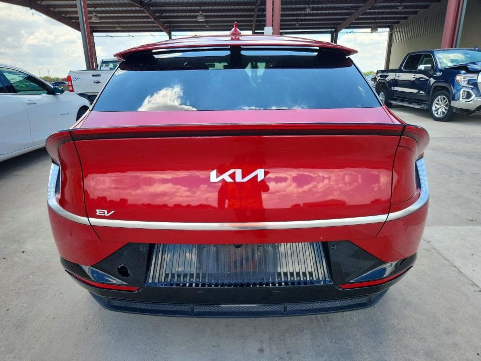 2023 KIA EV6 WIND 6