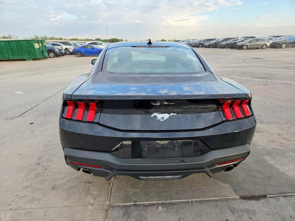 2025 FORD MUSTANG 6