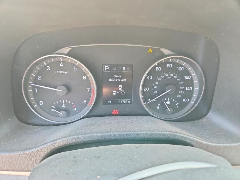 2018 HYUNDAI ELANTRA SEL 9