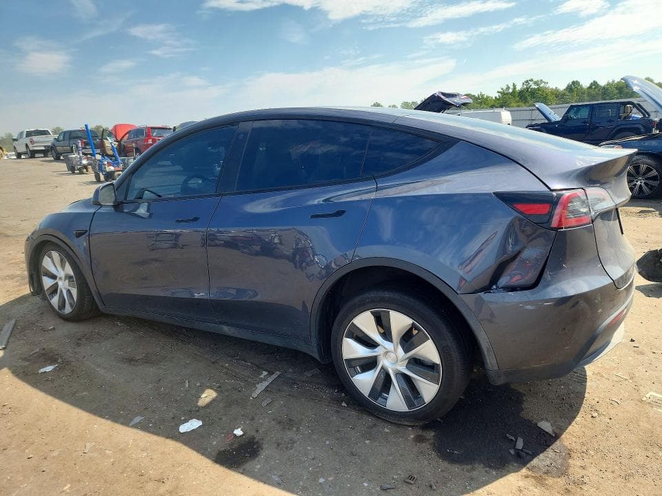 2023 TESLA MODEL Y 2
