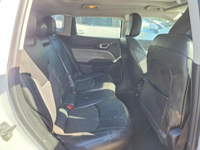 2022 JEEP COMPASS LATITUDE 11