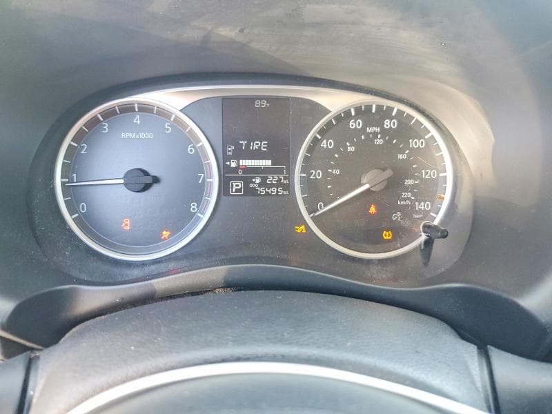 2021 NISSAN KICKS S 9