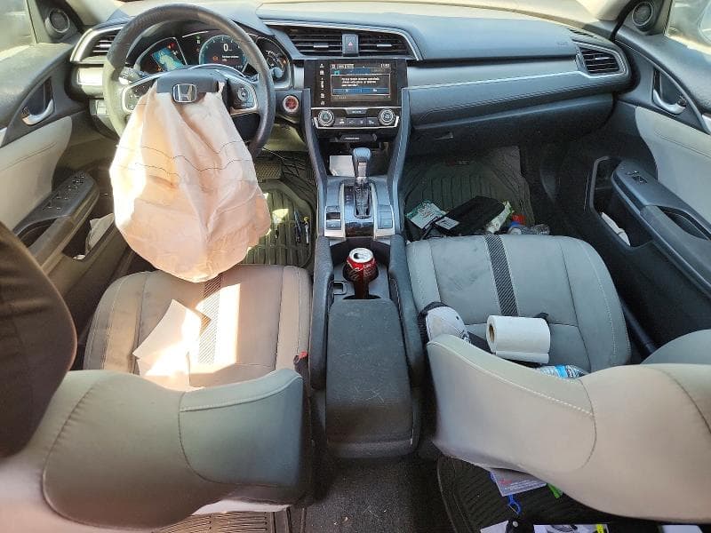 2017 HONDA CIVIC EX 8