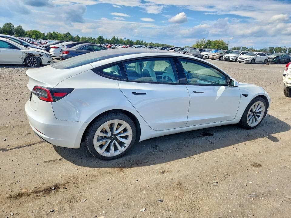 2023 TESLA MODEL 3 3