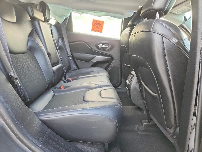 2019 JEEP CHEROKEE LATITUDE PLUS 11