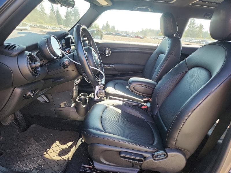 2019 MINI COOPER 7