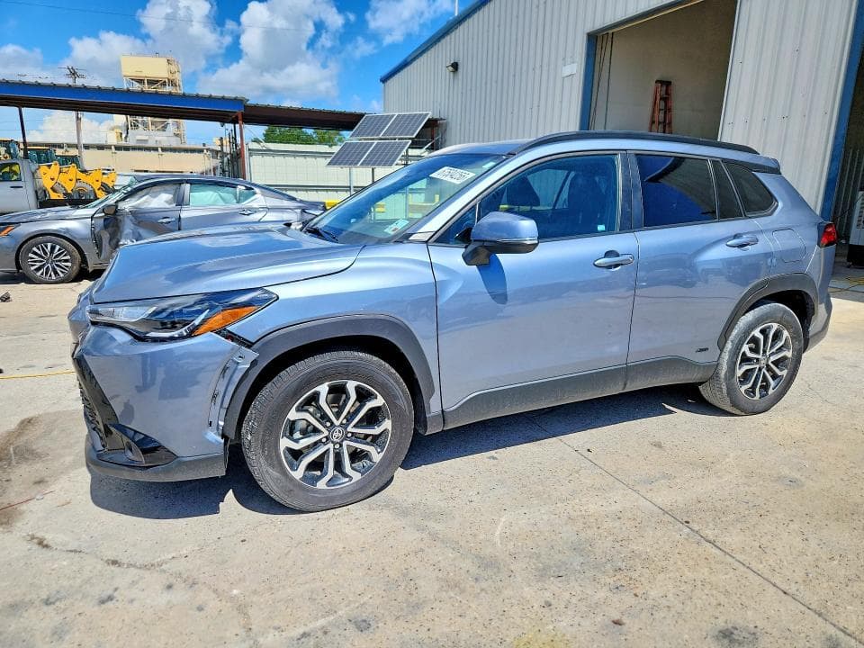 2023 TOYOTA COROLLA CROSS HYBRID SE