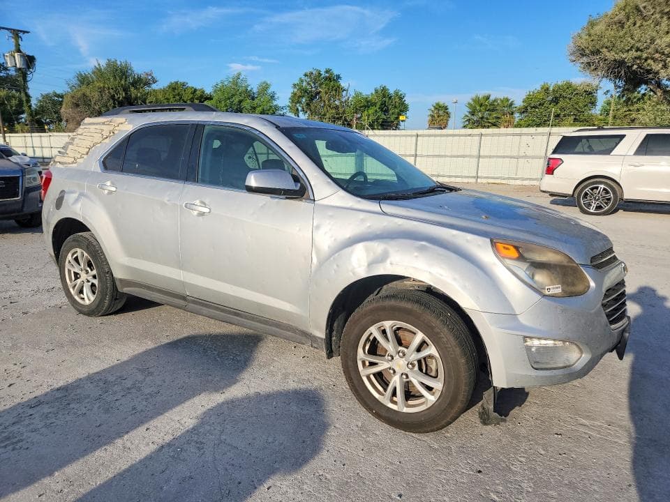 2017 CHEVROLET EQUINOX LT 4