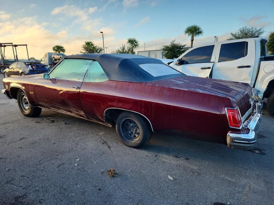 1975 OLDSMOBILE DELTA 88 2