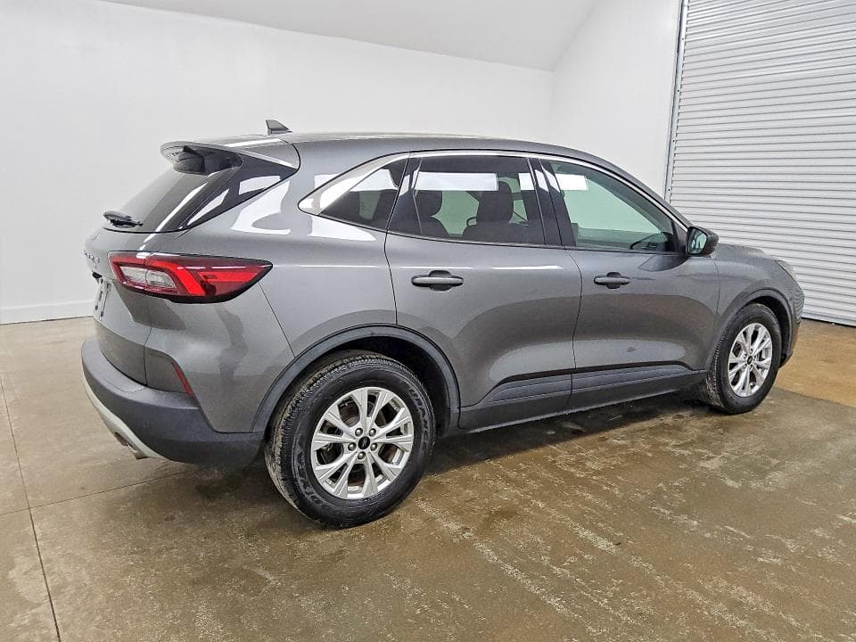 2023 FORD ESCAPE ACTIVE 3