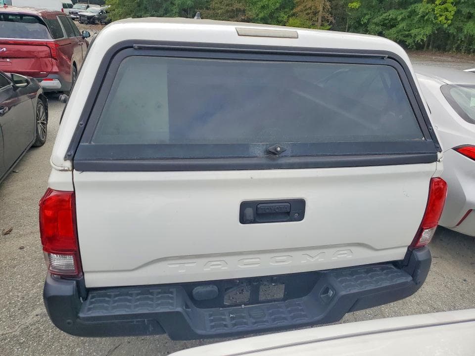 2021 TOYOTA TACOMA SR 6