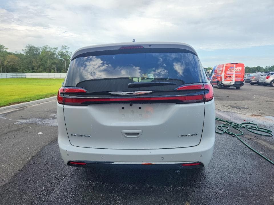 2026 CHRYSLER PACIFICA LIMITED 6