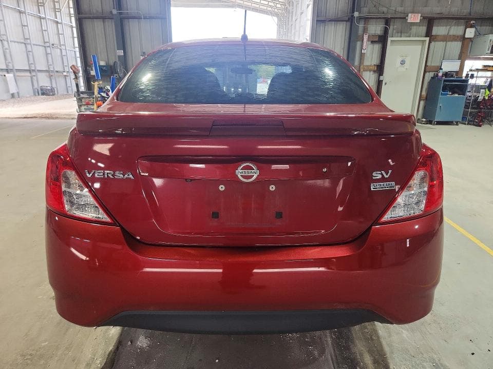 2018 NISSAN VERSA SV 6