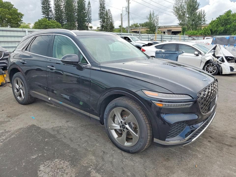 2026 GENESIS GV70 2.5T STANDARD 4