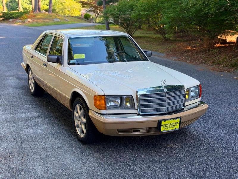 1983 MERCEDES-BENZ 300 SD