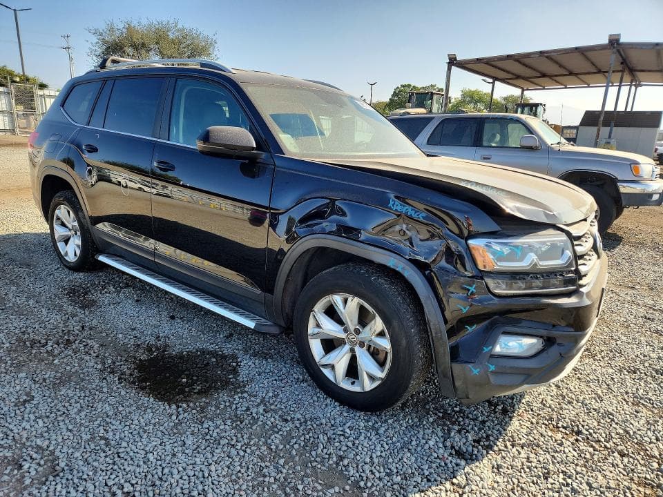 2018 VOLKSWAGEN ATLAS SE 4