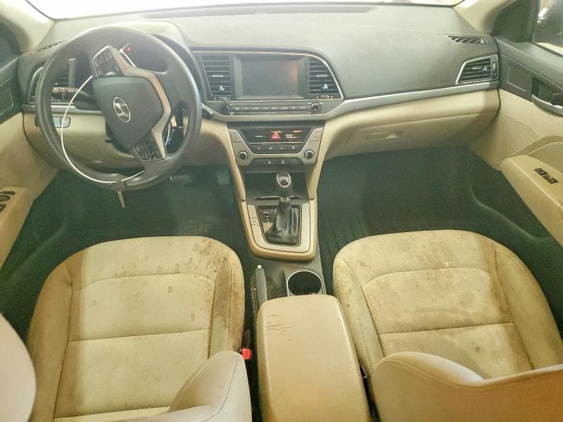 2017 HYUNDAI ELANTRA SE 8