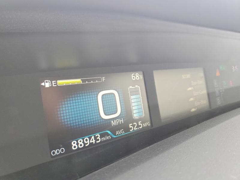 2018 TOYOTA PRIUS TWO 9