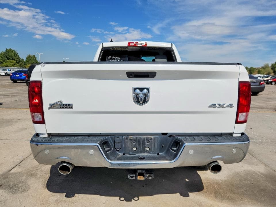 2019 RAM 1500 CLASSIC SLT 6