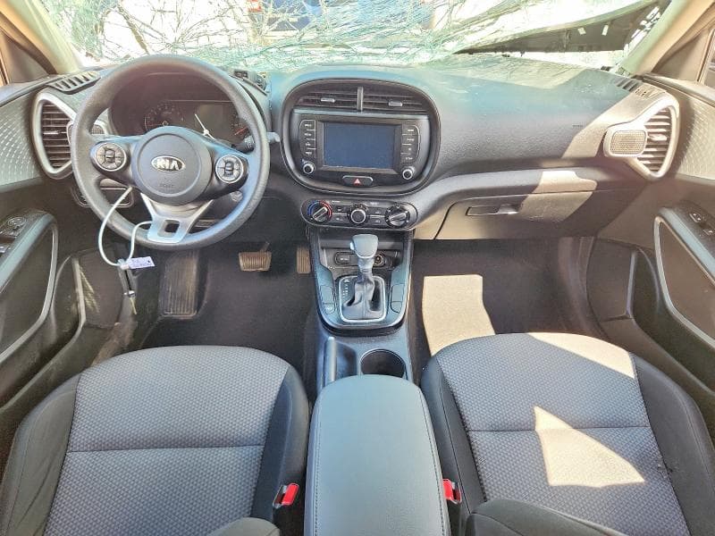 2020 KIA SOUL LX 8
