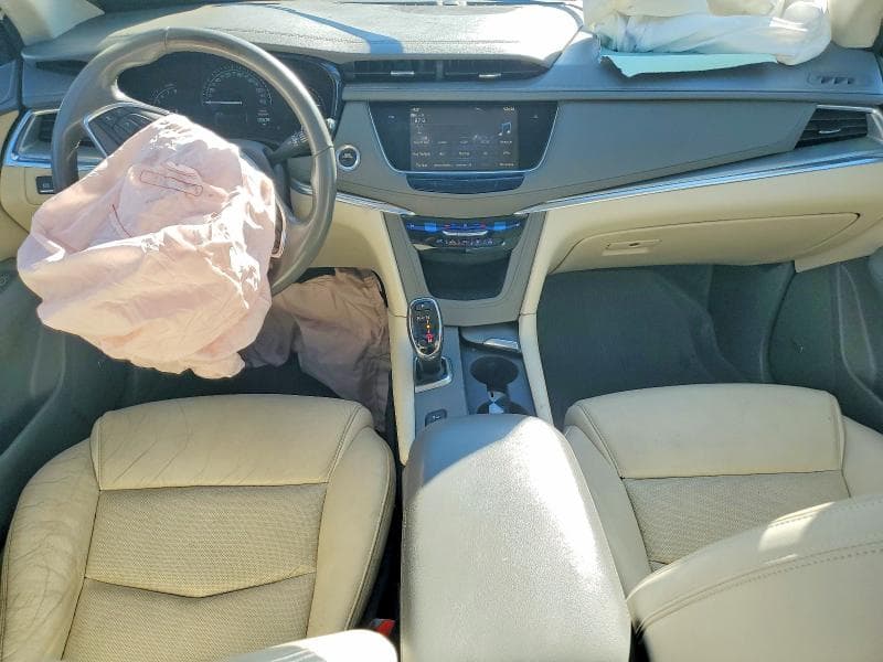 2019 CADILLAC XT5 LUXURY 8