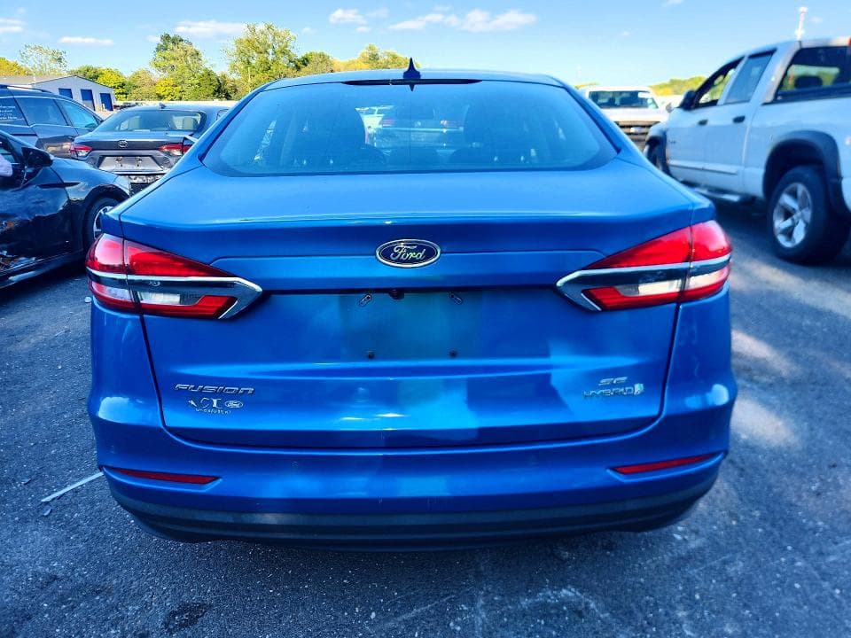 2019 FORD FUSION SE 6