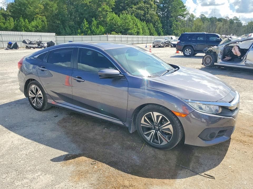 2017 HONDA CIVIC EX 4