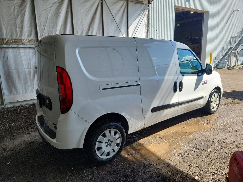 2017 RAM PROMASTER CITY TRADESMAN SLT 3