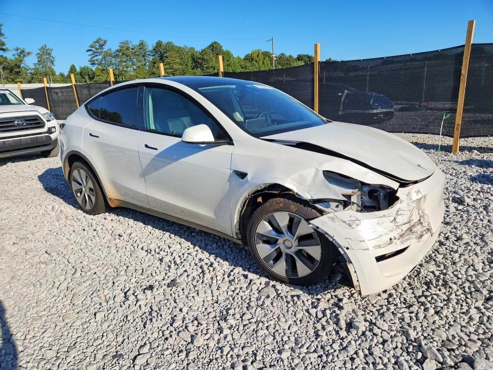 2021 TESLA MODEL Y 4