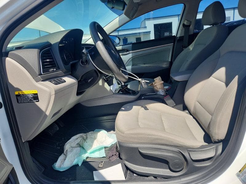 2017 HYUNDAI ELANTRA SE 7