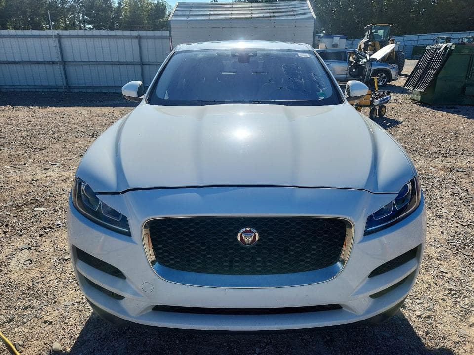 2018 JAGUAR F-PACE PREMIUM 5