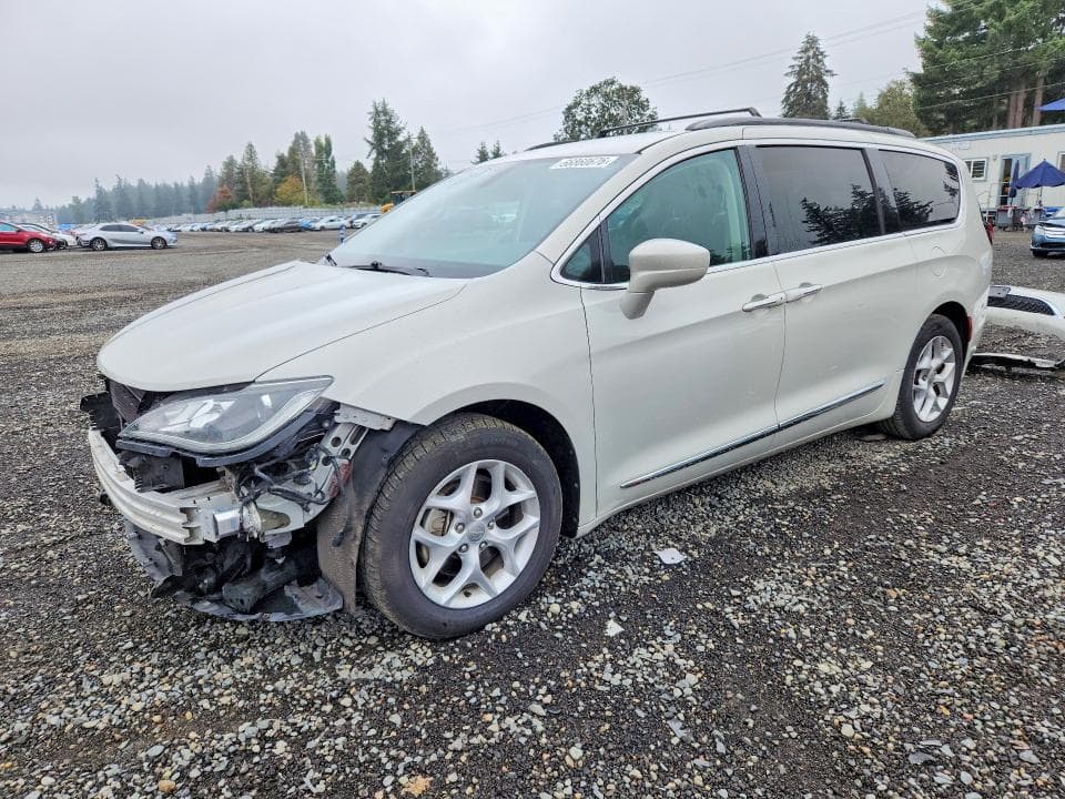 2017 CHRYSLER PACIFICA TOURING L - 1