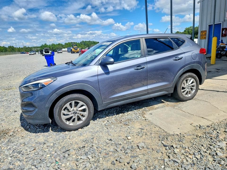 2018 HYUNDAI TUCSON SE - 1